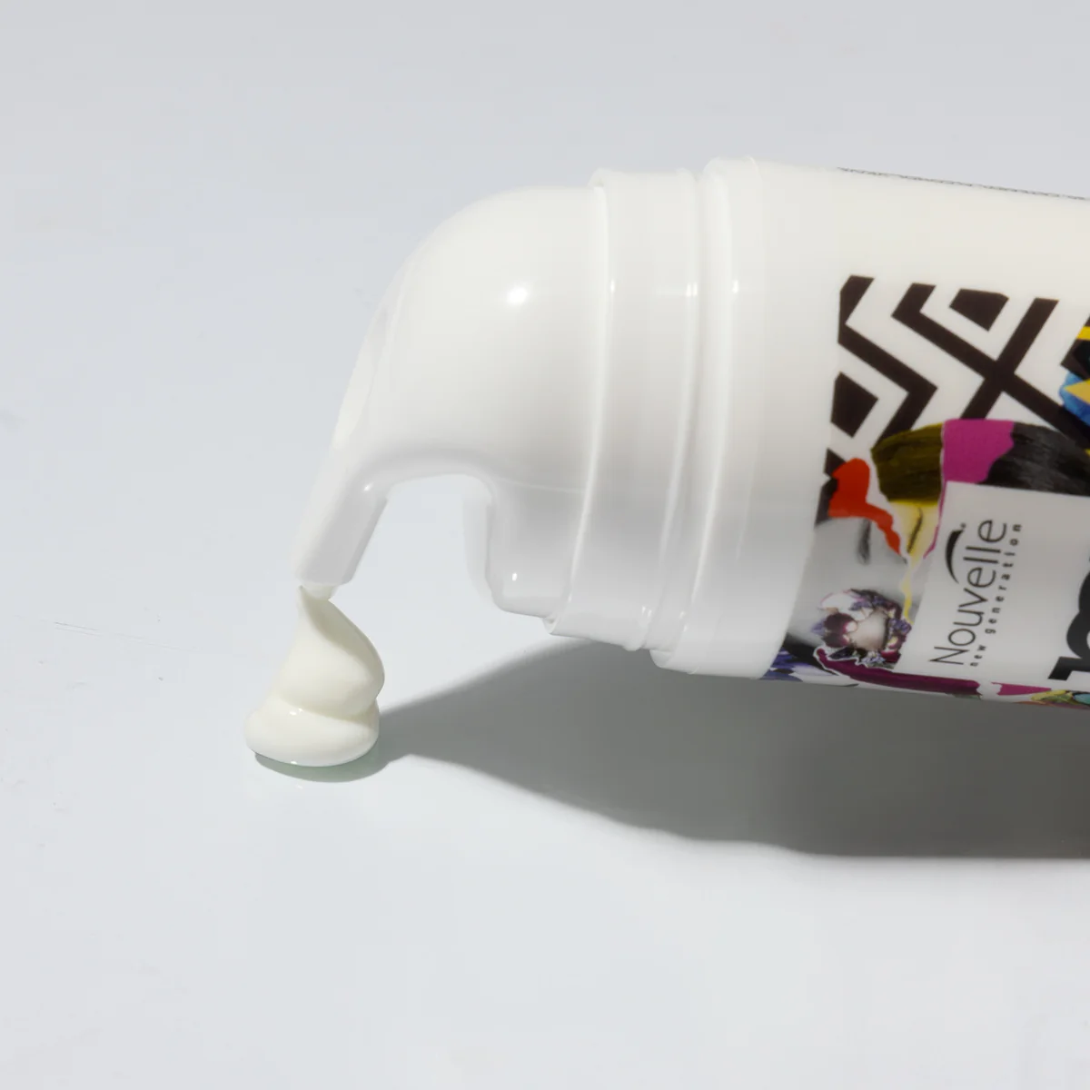 RE-STYLING-hot-head-pasta-modellante-effetto-elastico-100ml_2